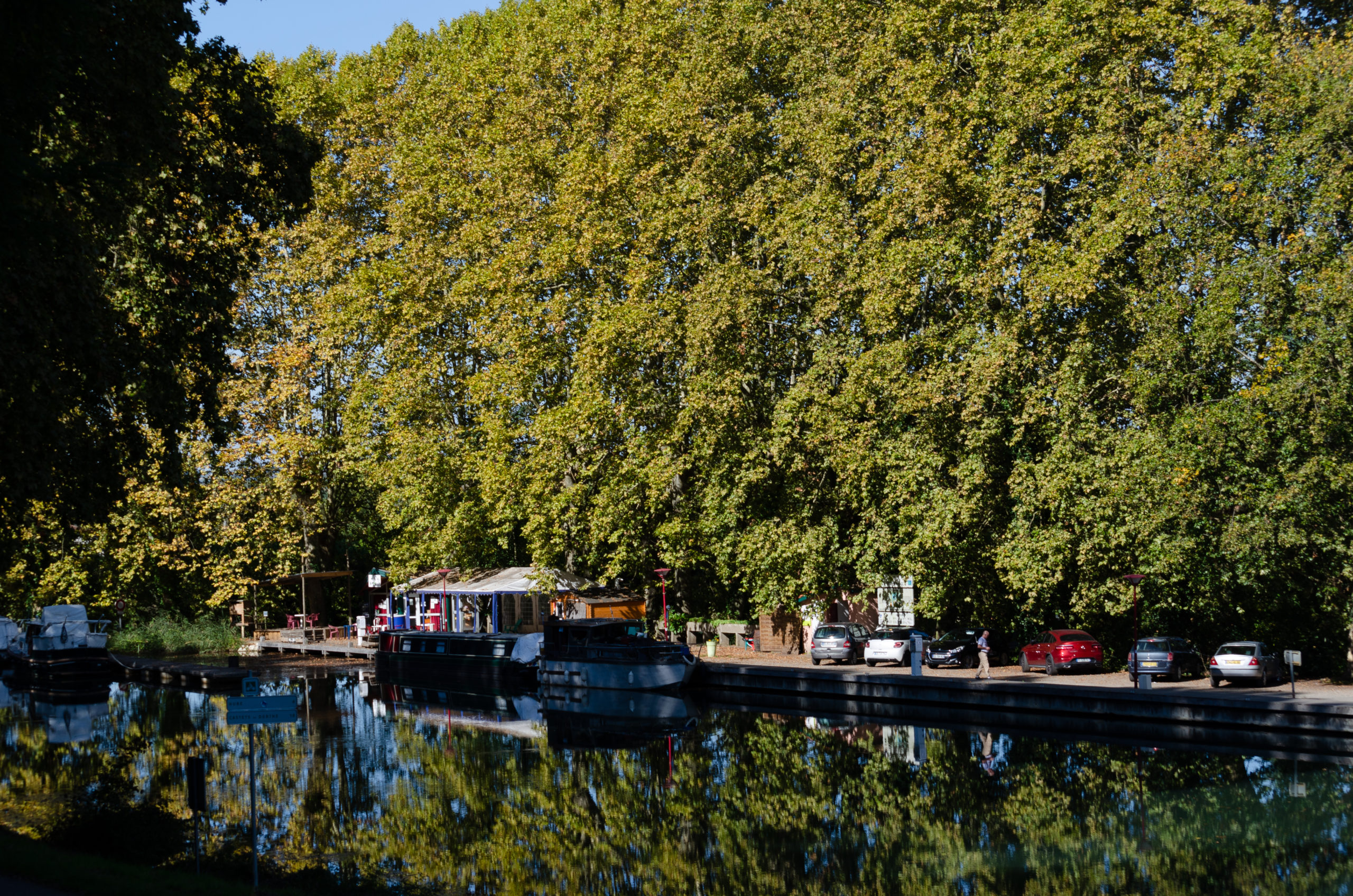 Voici plusieurs photos du village de Meilhan sur Garonne